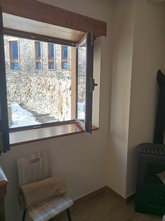 サジェント・デ・ガジェゴ Casitas En Sallent En El Centroヴィラ エクステリア 写真