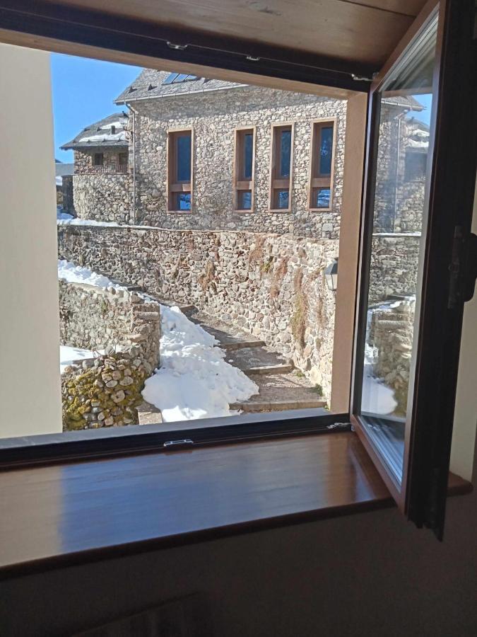サジェント・デ・ガジェゴ Casitas En Sallent En El Centroヴィラ エクステリア 写真